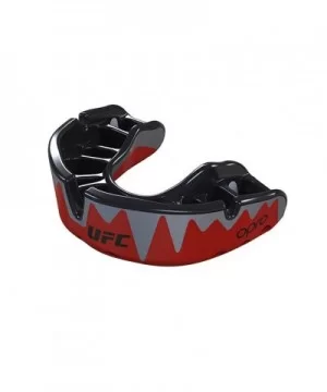 OPRO Red/Black/Silver UFC Platinum Fangz Mouth Guard $8.20 EQUIPMENT